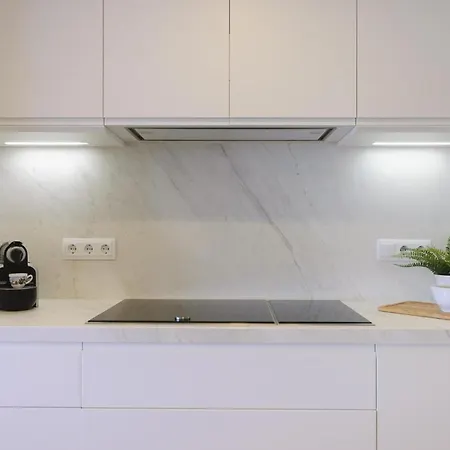 Lets Holidays Modern Sea Views Апартаменти Тоса-де-Мар