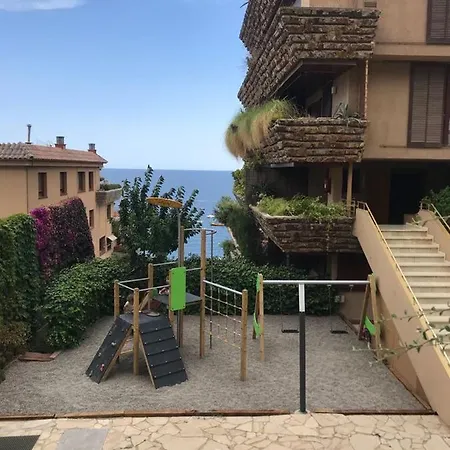 Lets Holidays Modern Sea Views