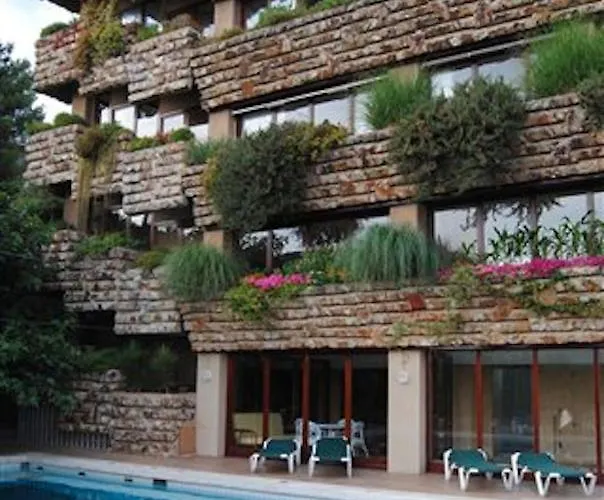 Lets Holidays Modern Sea Views